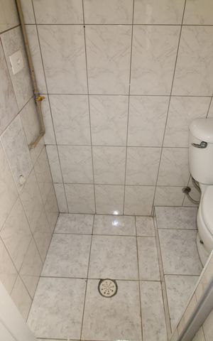 Apartamento à venda com 60m², 2 quartos e 1 vagaÁrea de Serviço - Banheiro