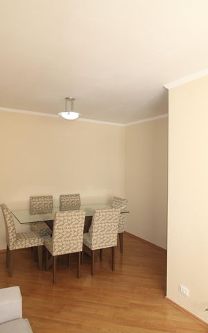 Apartamento à venda com 60m², 2 quartos e 1 vagaSala