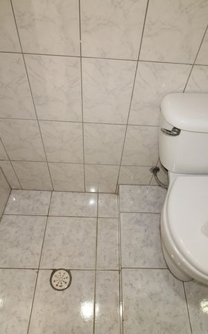 Apartamento à venda com 60m², 2 quartos e 1 vagaÁrea de Serviço - Banheiro