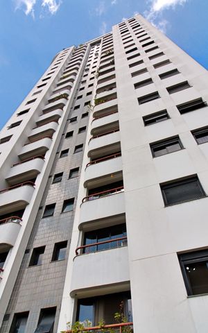 Apartamento para alugar com 60m², 2 quartos e 1 vaga Apartamento para alugar com 60m², 2 quartos e 1 vagaFachada