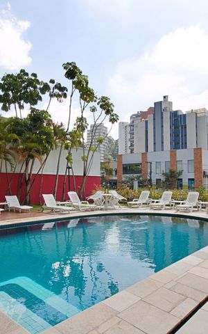 Apartamento para alugar com 60m², 2 quartos e 1 vaga Apartamento para alugar com 60m², 2 quartos e 1 vagaÁrea comum - Piscina