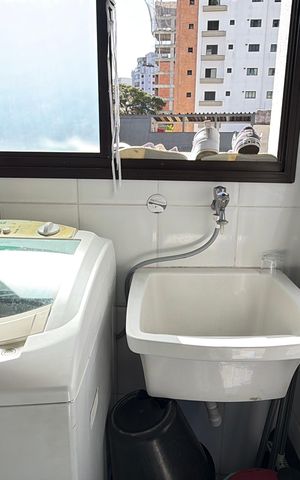 Apartamento à venda com 69m², 3 quartos e 1 vagaÁrea de Serviço