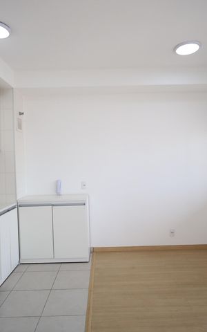Apartamento para alugar com 38m², 1 quarto e 1 vagaSala/Cozinha