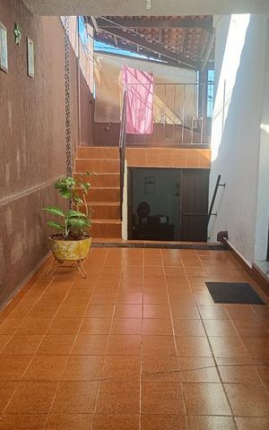 Casa à venda com 92m², 2 quartos e 2 vagas Casa à venda com 92m², 2 quartos e 2 vagasÁrea externa