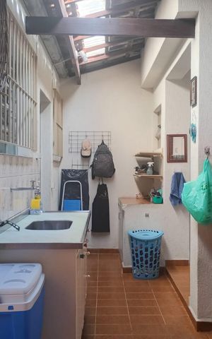 Casa à venda com 92m², 2 quartos e 2 vagas Casa à venda com 92m², 2 quartos e 2 vagasÁrea externa