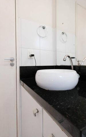 Apartamento para alugar com 50m², 2 quartos e sem vagaBanheiro