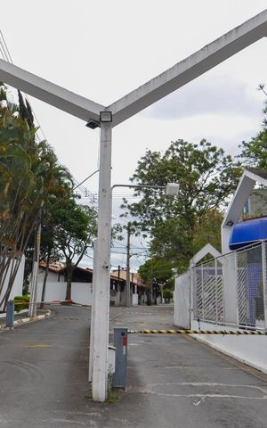 Apartamento para alugar com 72m², 2 quartos e 1 vaga Apartamento para alugar com 72m², 2 quartos e 1 vagaFachada do Condominio