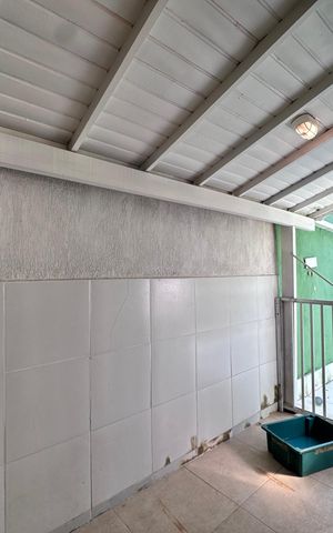 Casa de condomínio para alugar com 800m², 4 quartos e 4 vagas Casa de condomínio para alugar com 800m², 4 quartos e 4 vagasÁrea externa - Canil