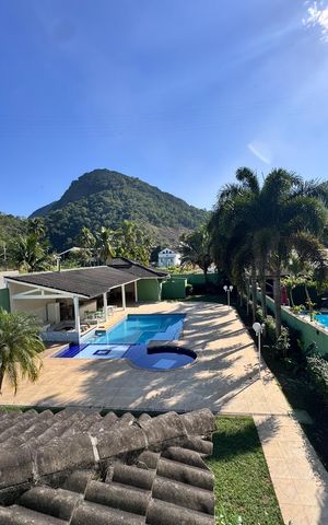 Casa de condomínio para alugar com 800m², 4 quartos e 4 vagas Casa de condomínio para alugar com 800m², 4 quartos e 4 vagasSuíte 4