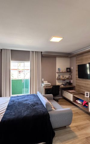Casa de condomínio para alugar com 800m², 4 quartos e 4 vagas Casa de condomínio para alugar com 800m², 4 quartos e 4 vagasSuíte 2
