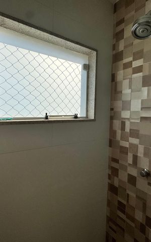 Casa de condomínio para alugar com 800m², 4 quartos e 4 vagas Casa de condomínio para alugar com 800m², 4 quartos e 4 vagasSuíte 3 - Banheiro