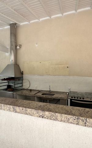 Casa de condomínio para alugar com 800m², 4 quartos e 4 vagas Casa de condomínio para alugar com 800m², 4 quartos e 4 vagasÁrea externa