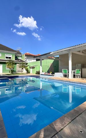Casa de condomínio para alugar com 800m², 4 quartos e 4 vagas Casa de condomínio para alugar com 800m², 4 quartos e 4 vagasÁrea externa