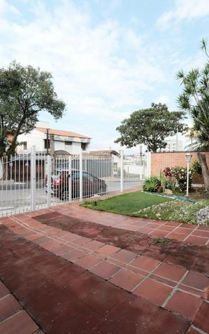 Casa para alugar com 350m², 4 quartos e 3 vagasQuintal