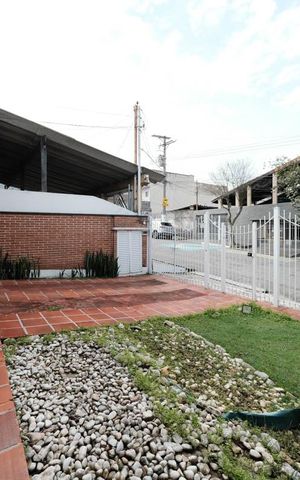 Casa para alugar com 350m², 4 quartos e 3 vagasQuintal
