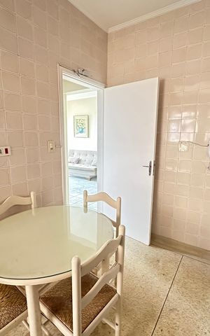Apartamento para alugar com 86m², 1 quarto e 1 vaga Apartamento para alugar com 86m², 1 quarto e 1 vagaCozinha