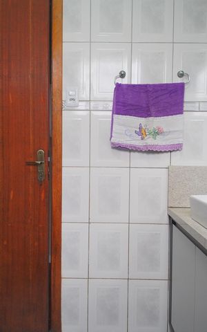 Casa à venda com 144m², 2 quartos e sem vagaBanheiro