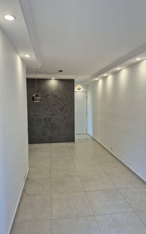Apartamento à venda com 56m², 2 quartos e 1 vaga Apartamento à venda com 56m², 2 quartos e 1 vagaSala