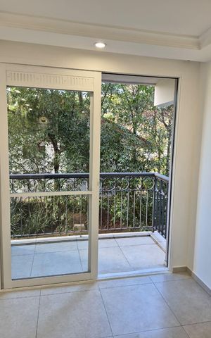 Apartamento à venda com 56m², 2 quartos e 1 vaga Apartamento à venda com 56m², 2 quartos e 1 vagaSala