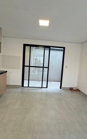 Casa de condomínio para alugar com 60m², 2 quartos e 1 vaga Casa de condomínio para alugar com 60m², 2 quartos e 1 vagaSala/Cozinha