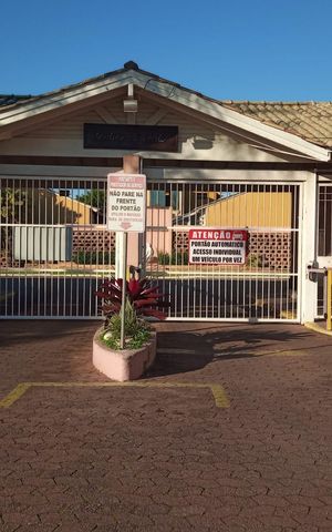 Casa de condomínio à venda com 106m², 2 quartos e 2 vagas Casa de condomínio à venda com 106m², 2 quartos e 2 vagasFachada