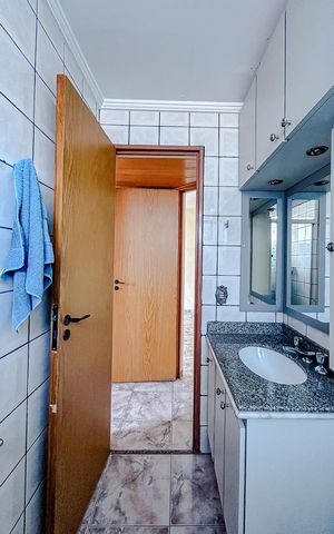 Apartamento à venda com 72m², 3 quartos e 2 vagasBanheiro da Suíte