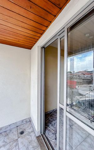 Apartamento à venda com 72m², 3 quartos e 2 vagasVaranda