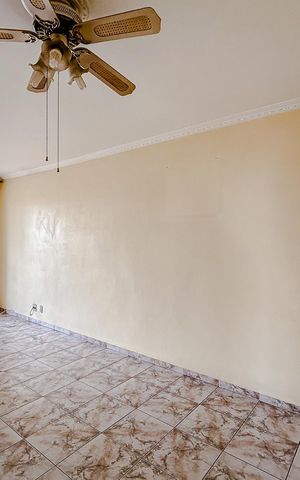 Apartamento à venda com 72m², 3 quartos e 2 vagasSala