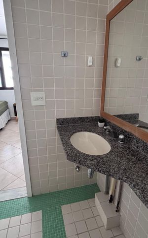 Apartamento para alugar com 70m², 2 quartos e 1 vaga Apartamento para alugar com 70m², 2 quartos e 1 vagaBanheiro do Quarto 2