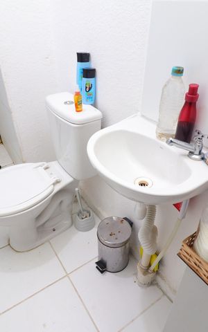 Apartamento para alugar com 44m², 2 quartos e sem vagaBanheiro