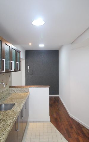 Apartamento para alugar com 81m², 2 quartos e 1 vagaCozinha