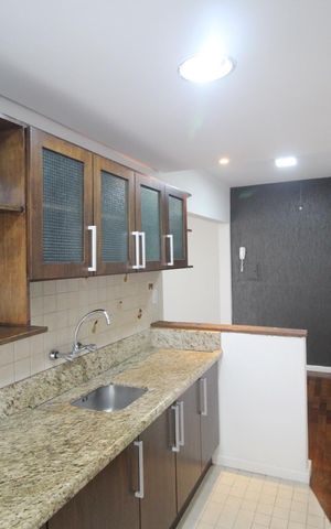 Apartamento para alugar com 81m², 2 quartos e 1 vagaCozinha