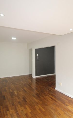 Apartamento para alugar com 81m², 2 quartos e 1 vagaSala