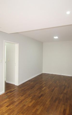 Apartamento para alugar com 81m², 2 quartos e 1 vagaSala