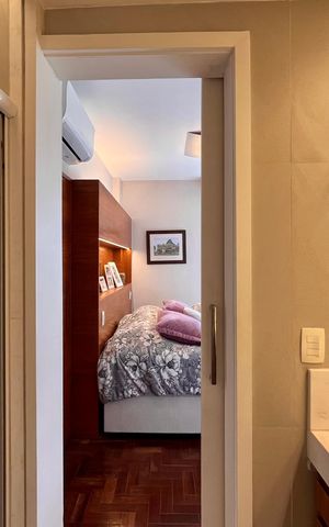 Apartamento à venda com 101m², 3 quartos e 2 vagas Apartamento à venda com 101m², 3 quartos e 2 vagasSuite