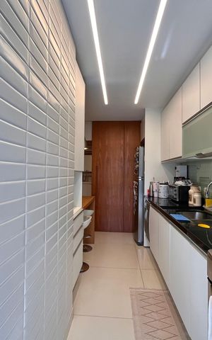 Apartamento à venda com 101m², 3 quartos e 2 vagas Apartamento à venda com 101m², 3 quartos e 2 vagasCozinha