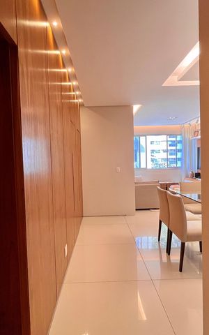 Apartamento à venda com 101m², 3 quartos e 2 vagas Apartamento à venda com 101m², 3 quartos e 2 vagasSala