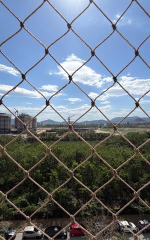 Apartamento para alugar com 74m², 2 quartos e 1 vagaSala - Varanda 