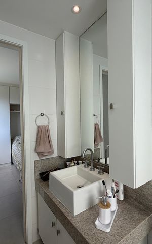 Apartamento para alugar com 74m², 2 quartos e 1 vagaBanheiro da suíte 2