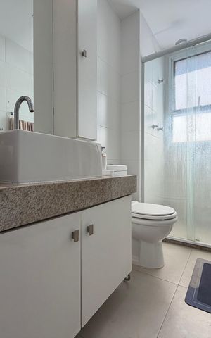 Apartamento para alugar com 74m², 2 quartos e 1 vagaBanheiro da suíte 2
