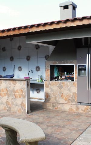 Casa à venda com 390m², 4 quartos e 2 vagasChurrasqueira