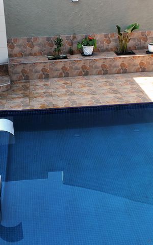 Casa à venda com 390m², 4 quartos e 2 vagasPiscina