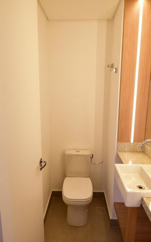 Apartamento para alugar com 64m², 2 quartos e 2 vagasLavabo