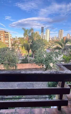 Casa para alugar com 418m², 4 quartos e 4 vagas