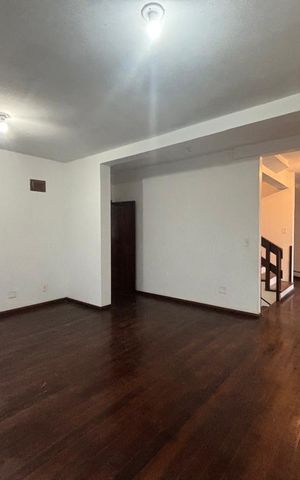 Casa para alugar com 418m², 4 quartos e 4 vagas
