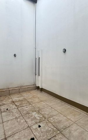 Casa para alugar com 418m², 4 quartos e 4 vagas