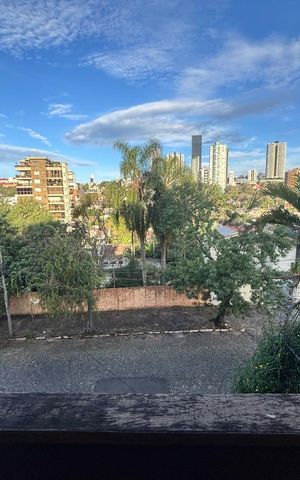 Casa para alugar com 418m², 4 quartos e 4 vagas