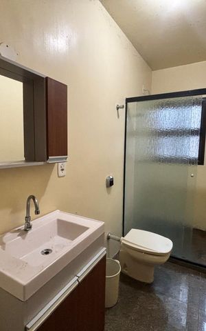 Casa para alugar com 418m², 4 quartos e 4 vagas