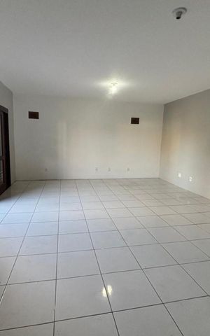 Casa para alugar com 418m², 4 quartos e 4 vagas