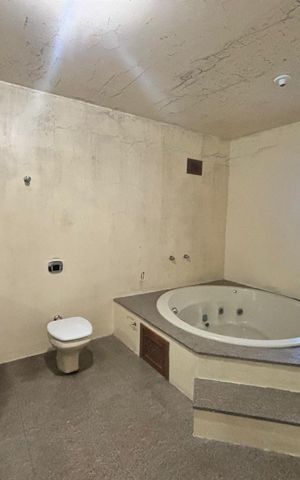 Casa para alugar com 418m², 4 quartos e 4 vagas